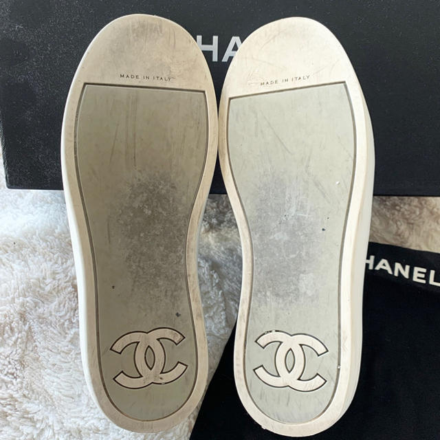 CHANEL(シャネル)のシャネル　スニーカー レディースの靴/シューズ(スニーカー)の商品写真