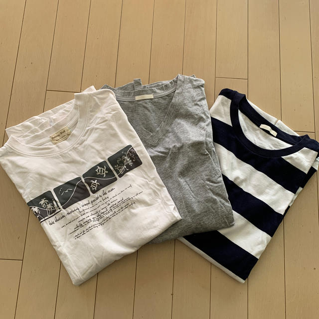 GU(ジーユー)の新品☆メンズGU Tシャツ3枚セット メンズのトップス(Tシャツ/カットソー(半袖/袖なし))の商品写真