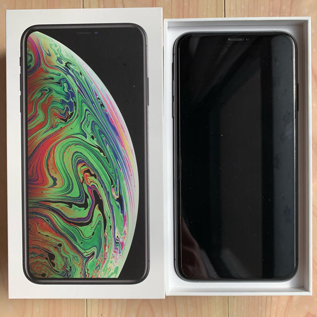 iPhone XS Max 256GB Space Gray SIMフリー-