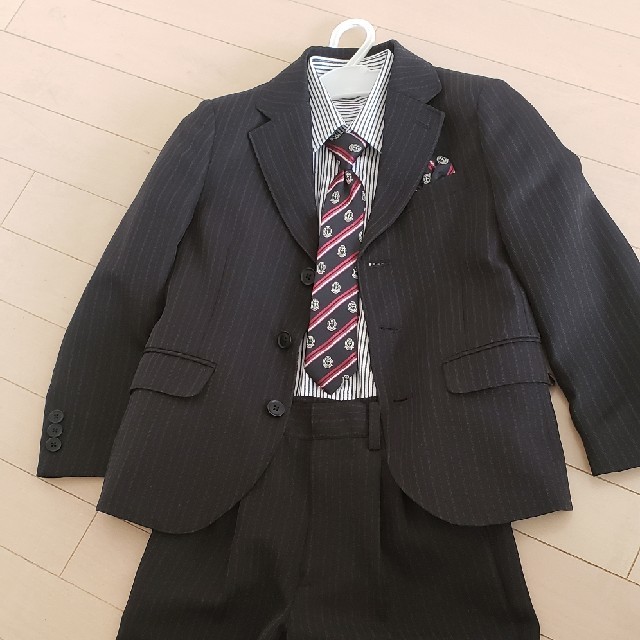 入園式・入学式･七五三スーツ120cm キッズ/ベビー/マタニティのキッズ服男の子用(90cm~)(ドレス/フォーマル)の商品写真