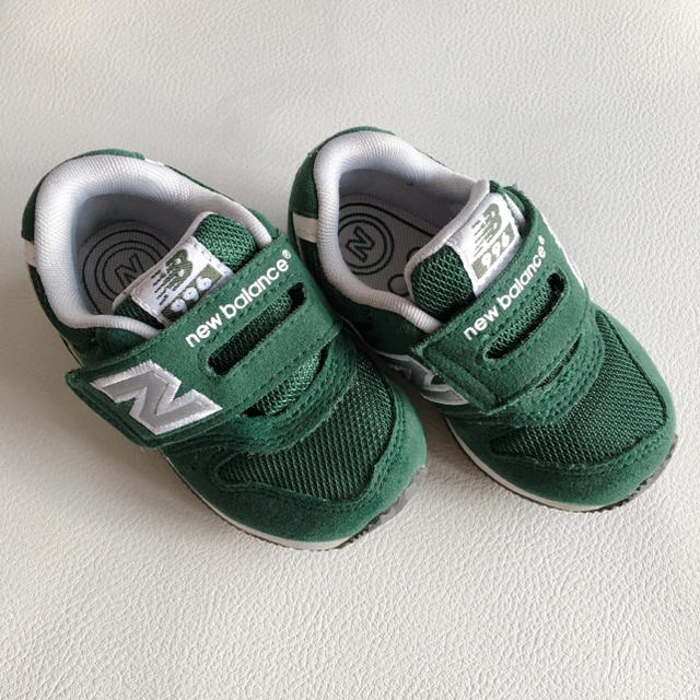 New Balance(ニューバランス)のnew balance baby 13㎝ 美品 キッズ/ベビー/マタニティのベビー靴/シューズ(~14cm)(スニーカー)の商品写真