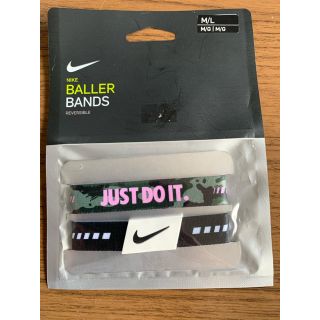 ナイキ(NIKE)の【新品】 ナイキ ボーラーバンド　3色セット(バングル/リストバンド)