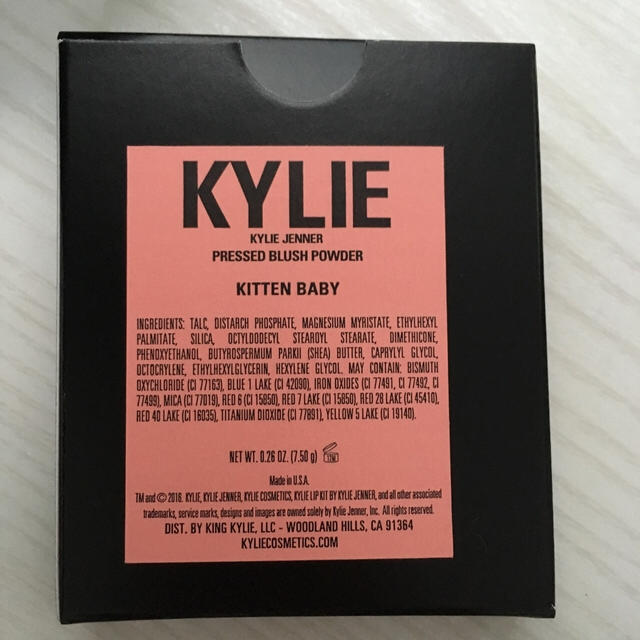 Kylie Cosmetics(カイリーコスメティックス)のKylie cosmetics KITTEN BABY blush最終値下げ コスメ/美容のベースメイク/化粧品(チーク)の商品写真