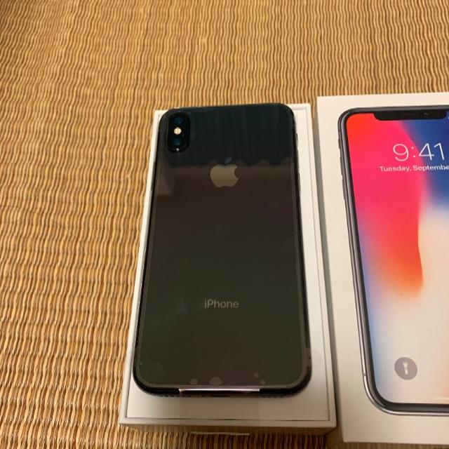 Apple(アップル)のiPhone X 64G スペースグレイ simフリー スマホ/家電/カメラのスマートフォン/携帯電話(スマートフォン本体)の商品写真