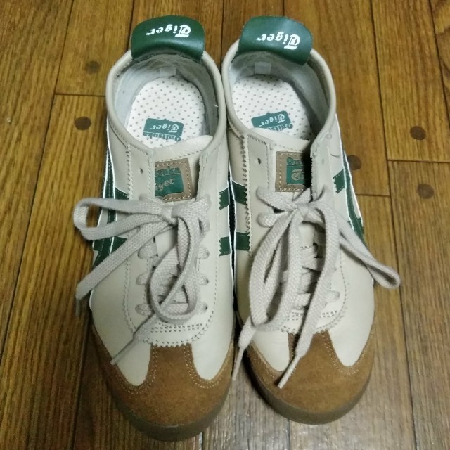 Onitsuka Tiger(オニツカタイガー)のOnitsukaTigerオニツカタイガーメキシコ66
23.5cmスニーカー レディースの靴/シューズ(スニーカー)の商品写真