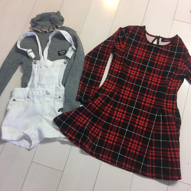 JENNI(ジェニィ)の美品 jennilove 赤チェック ワンピース キッズ/ベビー/マタニティのキッズ服女の子用(90cm~)(ワンピース)の商品写真