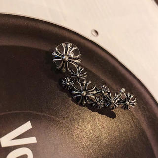 ピアス(ピアス)