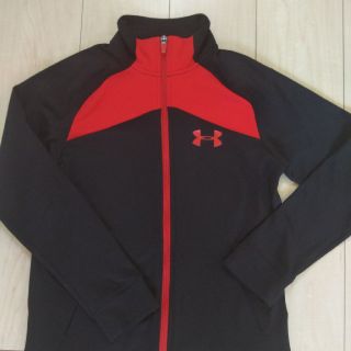 アンダーアーマー(UNDER ARMOUR)のアンダーアーマー パーカー YLG 140～150(ジャケット/上着)