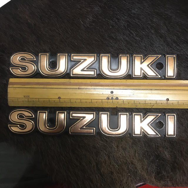 スズキ スズキ Suzuki エンブレム アルミ製 ゴールド系 旧車 族車の通販 By せいやん S Shop スズキならラクマ