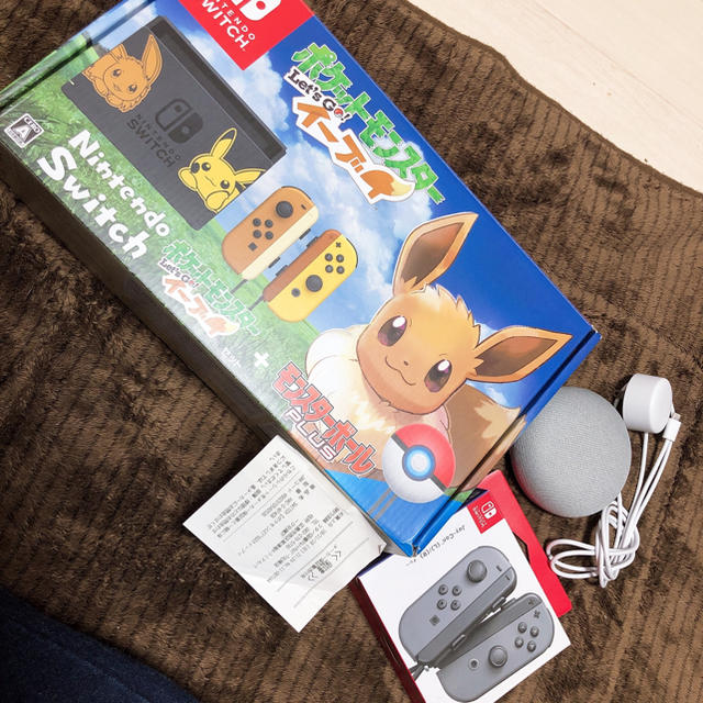 Nintendo Switch(ニンテンドースイッチ)の任天堂スイッチ レッツゴーイーブイ 美品 エンタメ/ホビーのゲームソフト/ゲーム機本体(家庭用ゲーム機本体)の商品写真