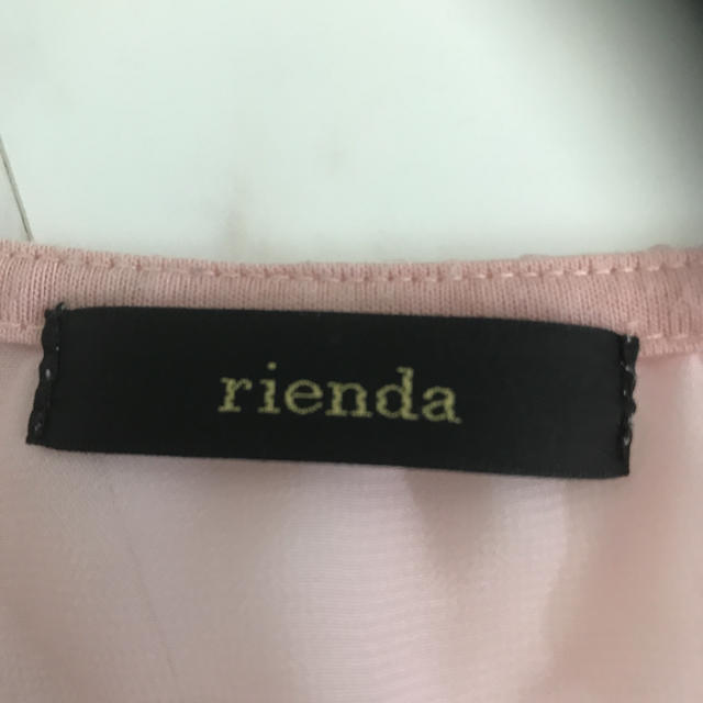 rienda(リエンダ)のrienda Tシャツ レディースのトップス(Tシャツ(半袖/袖なし))の商品写真