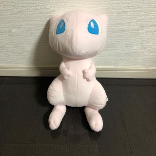 バンダイ(BANDAI)のめちゃでかミュウぬいぐるみ(ぬいぐるみ)