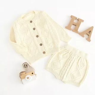 ザラキッズ(ZARA KIDS)の新品未使用☆ベビーニットカーデセットアップ(カーディガン/ボレロ)