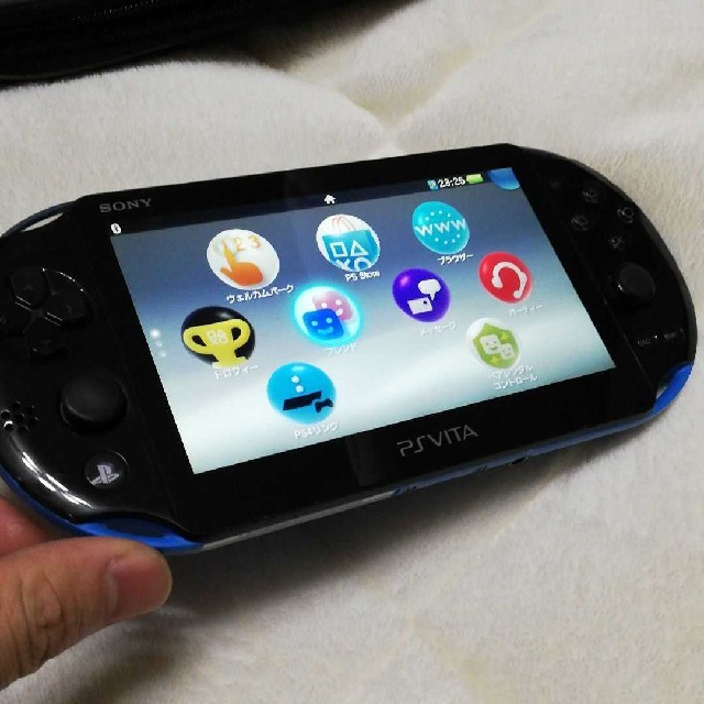 PlayStation Vita - Vita 本体の通販 by 何でも屋's shop｜プレイステーションヴィータならラクマ