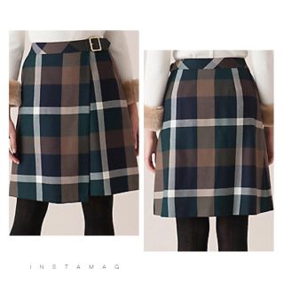 バーバリーブルーレーベル(BURBERRY BLUE LABEL)の新品タグ付き TWICE着用 ブルーレーベルクレストブリッジ チェック スカート(ひざ丈スカート)