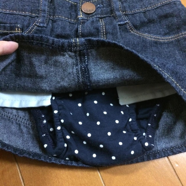 babyGAP(ベビーギャップ)のデニムミニスカート 80 キッズ/ベビー/マタニティのベビー服(~85cm)(スカート)の商品写真