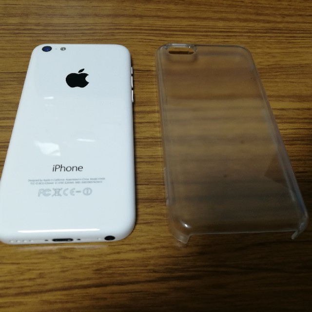 iPhone(アイフォーン)の【美品】iPhone5c  16GB  ホワイト スマホ/家電/カメラのスマートフォン/携帯電話(スマートフォン本体)の商品写真