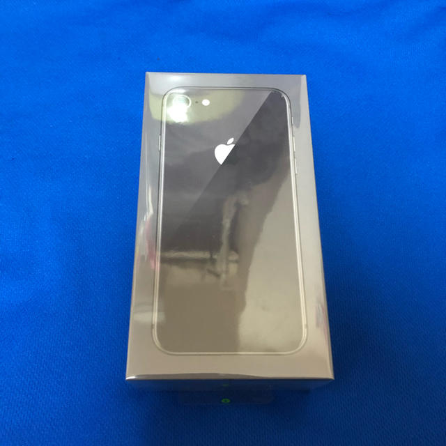 iPhone8 64GB 黒　新品未使用　21時まで限界値下げ中！