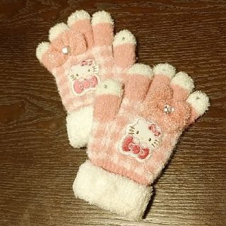 サンリオ(サンリオ)の【美品】サンリオ♡キッズ手袋♡ハローキティ♡(手袋)