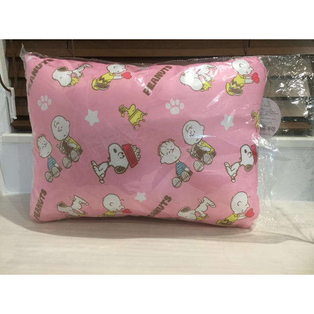 Snoopy スヌーピー 接触冷感低反発チップ枕 ピンク 新品 の通販 By かほぽか S Shop スヌーピーならラクマ Snoopy スヌーピー 接触冷感低反発チップ枕 ピンク 新品 の通販 By かほぽか S Shop スヌーピーならラクマ