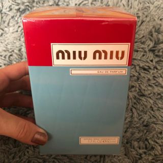 ミュウミュウ(miumiu)のmiumiu香水 箱(香水(女性用))