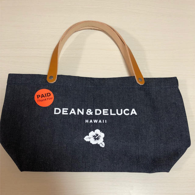 DEAN & DELUCA(ディーンアンドデルーカ)の【新品】DEAN&DELUCA ハワイ限定　トートバッグ レディースのバッグ(トートバッグ)の商品写真