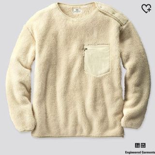 ユニクロ(UNIQLO)の新品未使用タグ付き　uniqlo フリースプルオーバー　オフホワイト　Mサイズ(スウェット)