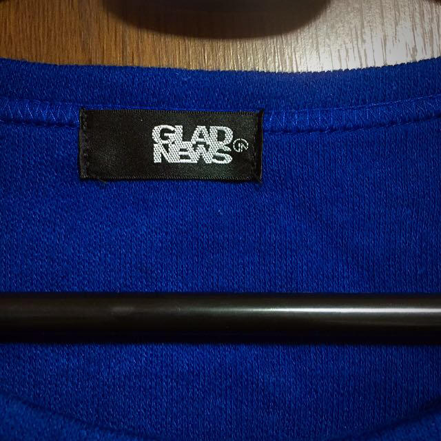 GLAD NEWS(グラッドニュース)のGLADNEWS チャックブルーセーター レディースのトップス(ニット/セーター)の商品写真