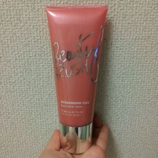 ヴィクトリアズシークレット(Victoria's Secret)のVICTORIA'Sボディローション(ボディローション/ミルク)