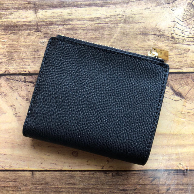Tory Burch(トリーバーチ)の新品 トリーバーチ ロビンソンミニ 折り財布 小さくて可愛い♡ ブラック レディースのファッション小物(財布)の商品写真