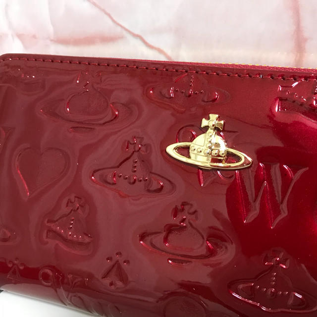 Vivienne Westwood(ヴィヴィアンウエストウッド)の赤エナメル長財布❤️ヴィヴィアンウエストウッド❤️新品・未使用 レディースのファッション小物(財布)の商品写真