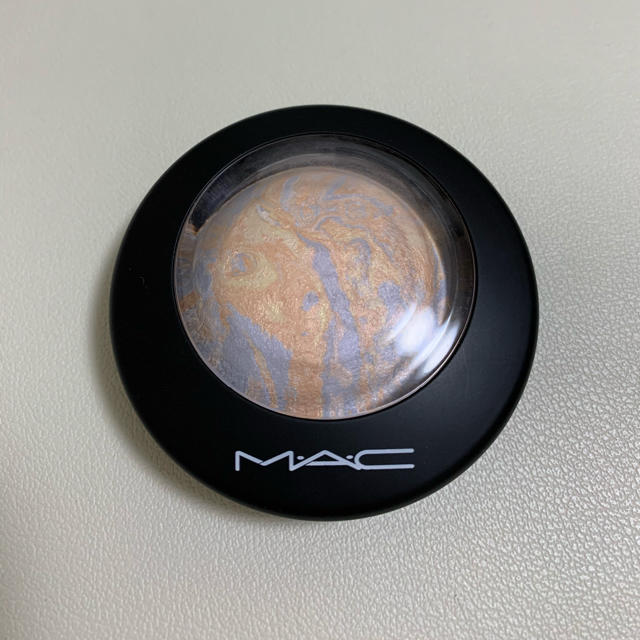 MAC(マック)のMAC ライトスカペード　ハイライト コスメ/美容のベースメイク/化粧品(フェイスカラー)の商品写真