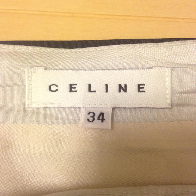 celine(セリーヌ)のCELINE ペンギン柄 シルクスカート レディースのスカート(ミニスカート)の商品写真