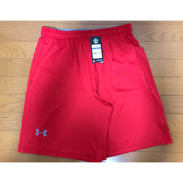 UNDER ARMOUR(アンダーアーマー)のアンダーアーマー トレーニングショートパンツ  XL 新品未使用  メンズのパンツ(その他)の商品写真