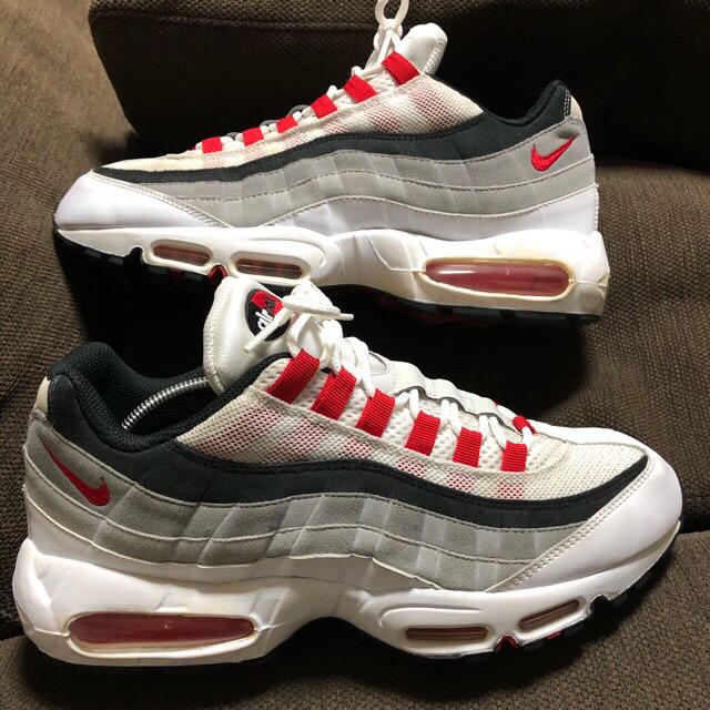 【大人気】　ナイキ　エアマックス95　NIKE　AIRMAX95　レッド