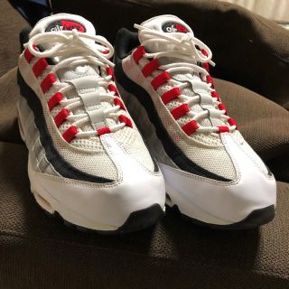 ナイキ(NIKE)のNIKE AIR MAX 95 赤グラデ　エアマックス95 送料込(スニーカー)