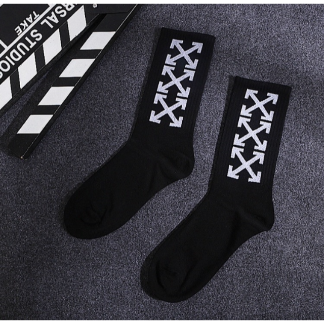 OFF-WHITE(オフホワイト)のOFF WHITE 風 / ソックス / ブラック tripretta メンズのレッグウェア(ソックス)の商品写真