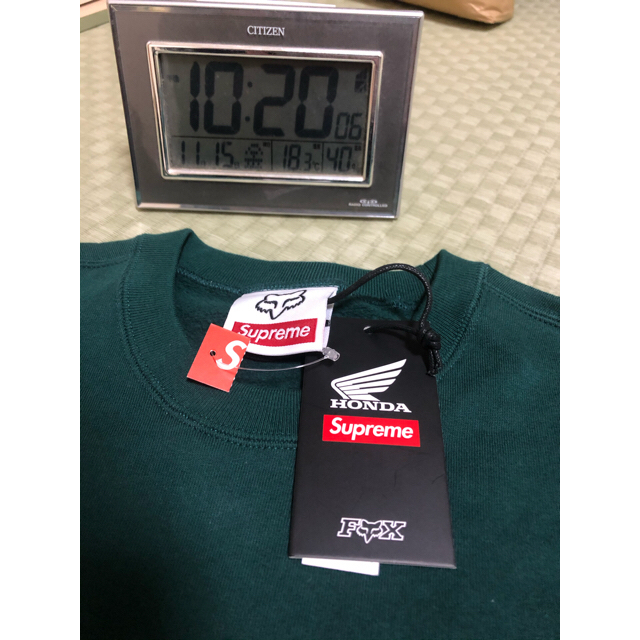 Supreme(シュプリーム)のSupreme®/Honda®/Fox® Racing Crewneck メンズのトップス(スウェット)の商品写真