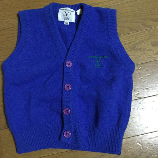 valentino garavani(ヴァレンティノガラヴァーニ)のValentino garavani  キッズ/ベビー/マタニティのキッズ服男の子用(90cm~)(ジャケット/上着)の商品写真