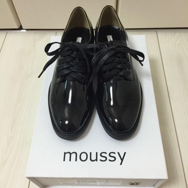 新品♡moussy エナメルシューズ