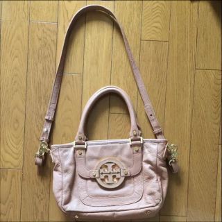 トリーバーチ(Tory Burch)のトリーバーチ 斜めがけバッグ(ショルダーバッグ)