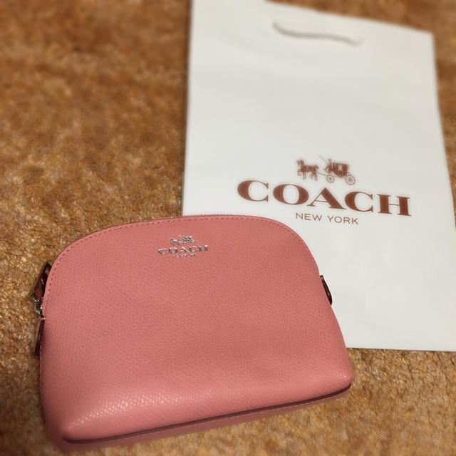 COACH(コーチ)のcoach ポーチ 早い者勝ち💓 レディースのファッション小物(ポーチ)の商品写真