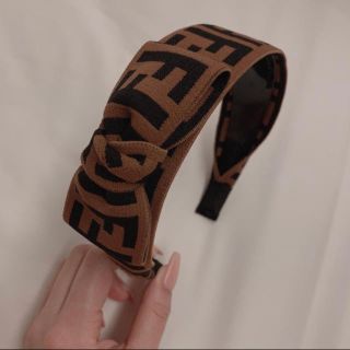 FENDI - FENDY カチューシャ の通販 by han|フェンディならラクマ