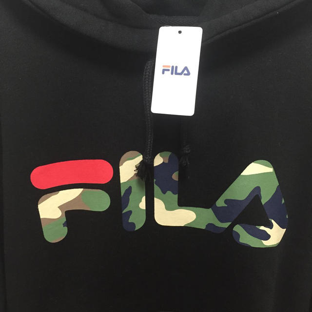 FILA(フィラ)の新品タグ付 FILA 裏起毛パーカー メンズのトップス(パーカー)の商品写真