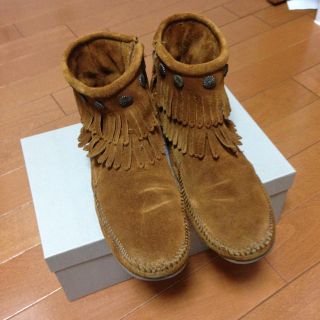 ミネトンカ(Minnetonka)のミネトンカ フリンジブーツ(ブーツ)