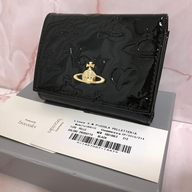 Vivienne Westwood(ヴィヴィアンウエストウッド)のエナメル黒がま口財布❤️ヴィヴィアンウエストウッド❤️新品・未使用 レディースのファッション小物(財布)の商品写真