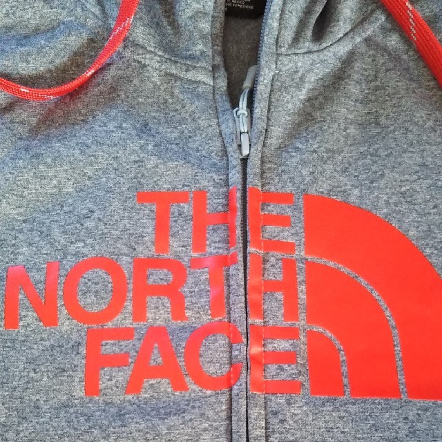 THE NORTH FACE(ザノースフェイス)のノースフェイス　パーカー メンズのトップス(パーカー)の商品写真