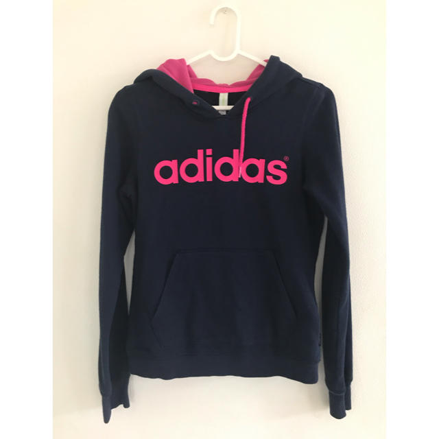 adidas(アディダス)のadidas アディダス ガール キッズ パーカー フーディ 紺×ピンク キッズ/ベビー/マタニティのキッズ服女の子用(90cm~)(その他)の商品写真