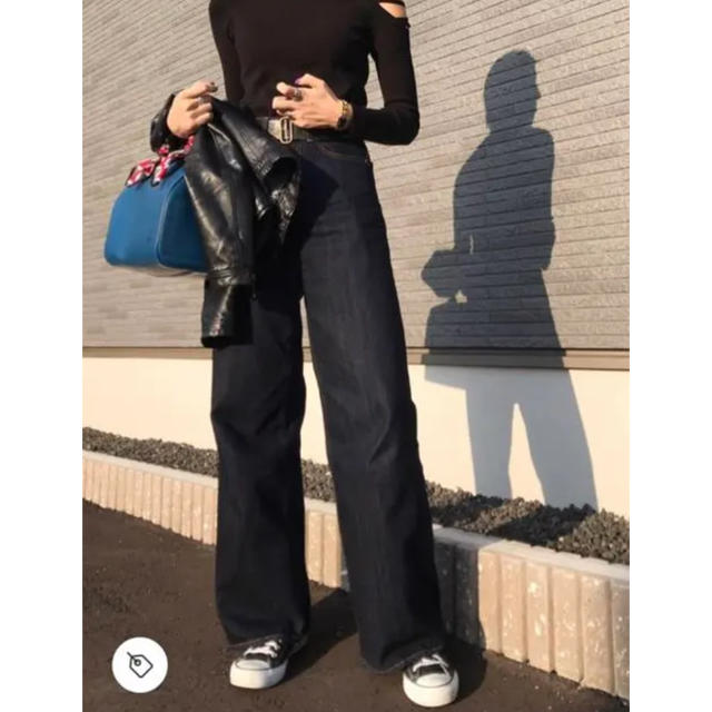 moussy(マウジー)のGBL MV WIDE STRAIGHT マウジー moussy デニムワイド レディースのパンツ(デニム/ジーンズ)の商品写真