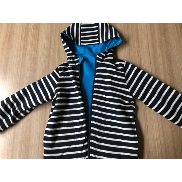 GU(ジーユー)のリバーシブル　ジャンパー　gu130 キッズ/ベビー/マタニティのキッズ服男の子用(90cm~)(ジャケット/上着)の商品写真